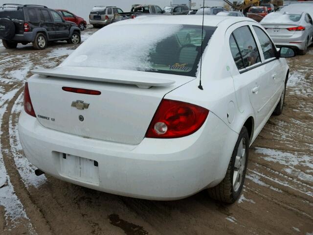 1G1AL55F967630033 - 2006 CHEVROLET COBALT LT WHITE photo 4