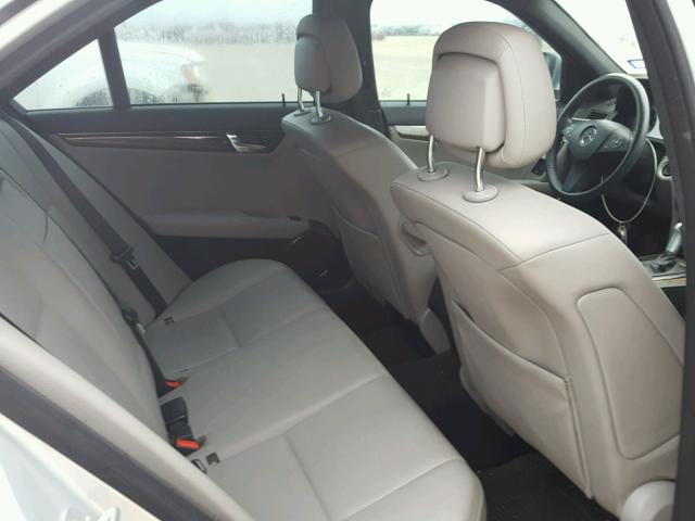 WDDGF56X98F147933 - 2008 MERCEDES-BENZ C 350 SILVER photo 6