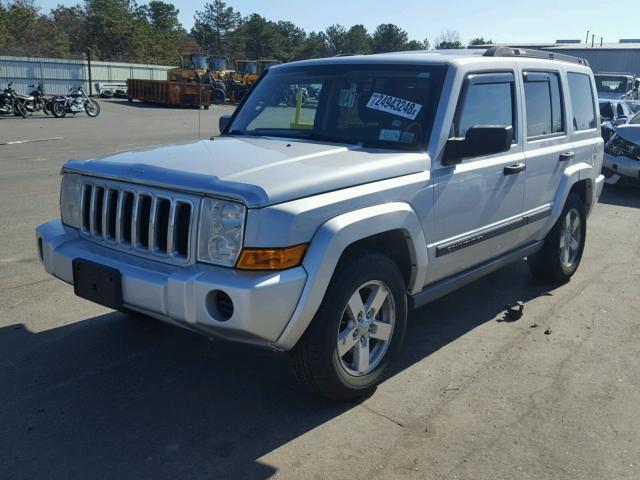 1J8HG48K36C291248 - 2006 JEEP COMMANDER SILVER photo 2