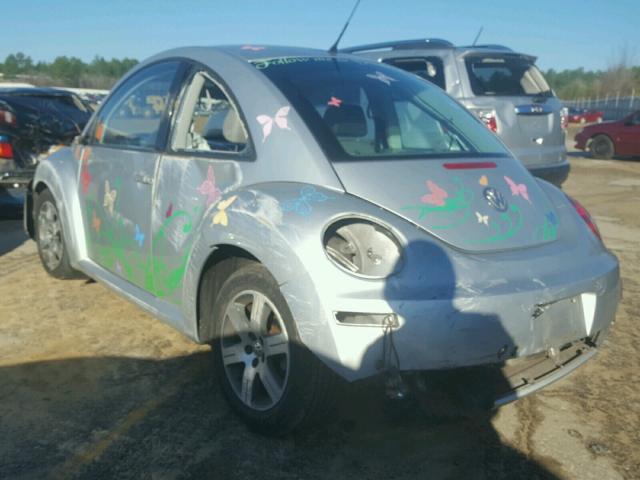 3VWRW31C86M413271 - 2006 VOLKSWAGEN NEW BEETLE 银色 照片 3