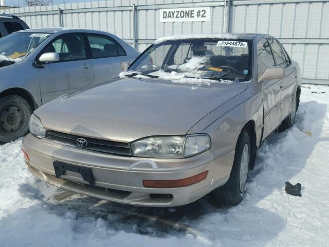 4T1SK12E4RU391575 - 1994 TOYOTA CAMRY LE BEIGE photo 2