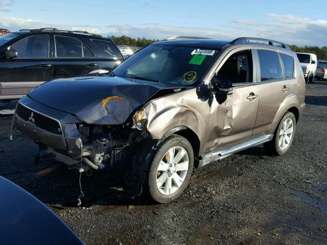 JA4AT3AW8AZ015899 - 2010 MITSUBISHI OUTLANDER BROWN photo 2