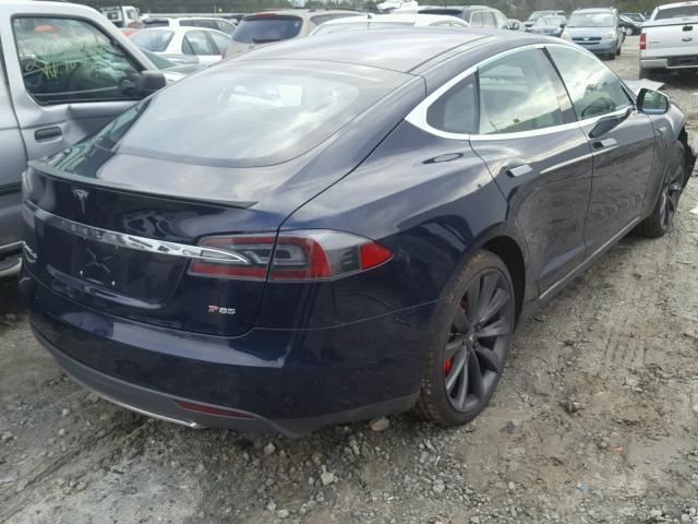 5YJSA1H1XEFP32752 - 2014 TESLA MODEL S BLUE photo 4