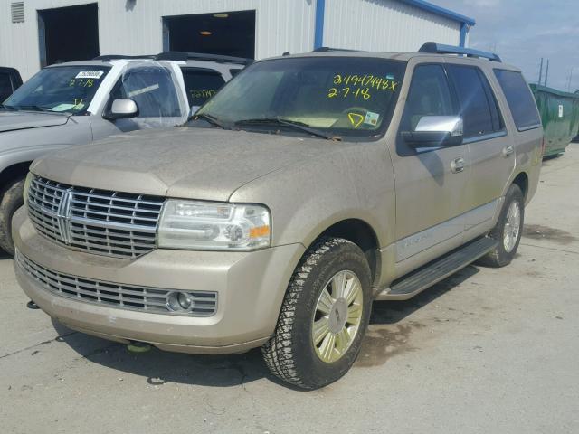 5LMFU28568LJ14386 - 2008 LINCOLN NAVIGATOR GOLD photo 2