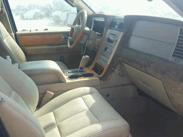 5LMFU28568LJ14386 - 2008 LINCOLN NAVIGATOR GOLD photo 5