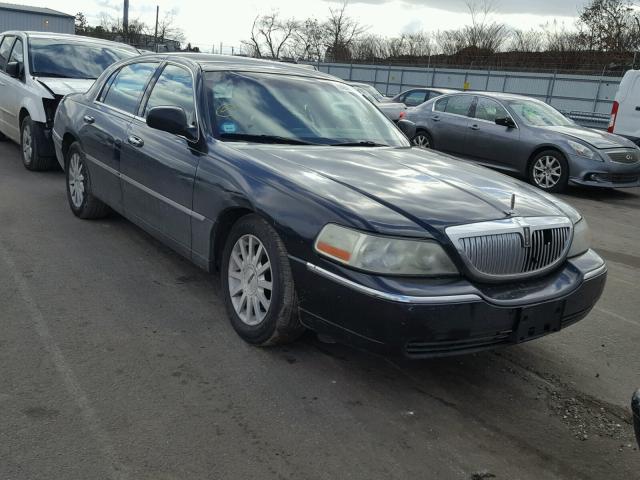 1LNHM81V27Y613924 - 2007 LINCOLN TOWN CAR S BLACK photo 1