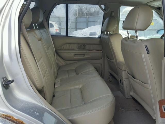 JNRDR09Y62W250150 - 2002 INFINITI QX4 SILVER photo 6