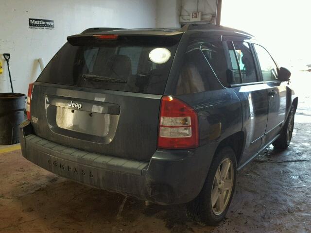 1J8FT47088D649542 - 2008 JEEP COMPASS SP GRAY photo 4