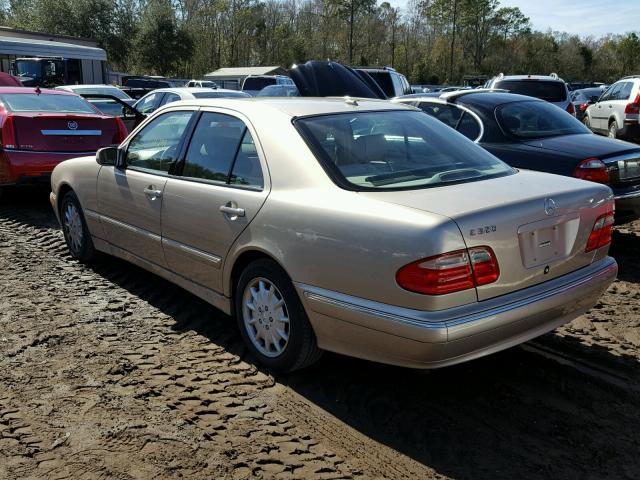 WDBJF65J31B285076 - 2001 MERCEDES-BENZ E 320 BEIGE photo 3