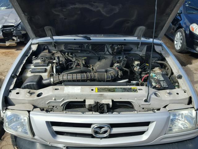 4F4YR16U04TM00838 - 2004 MAZDA B3000 CAB SILVER photo 7