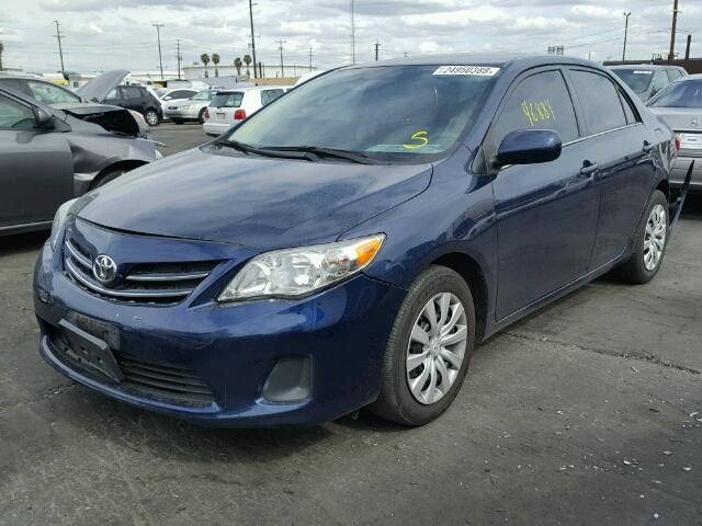 5YFBU4EE2DP185530 - 2013 TOYOTA COROLLA BA BLUE photo 2