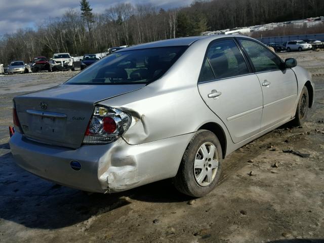 4T1BE32K25U386975 - 2005 TOYOTA CAMRY LE GRAY photo 4
