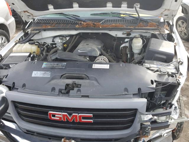 1GDJK34U65E287590 - 2005 GMC NEW SIERRA WHITE photo 7