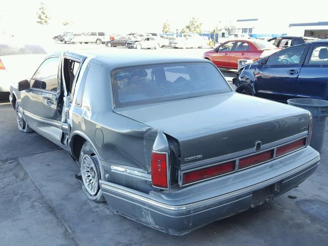 1LNLM81W7VY641203 - 1997 LINCOLN TOWN CAR E GREEN photo 3