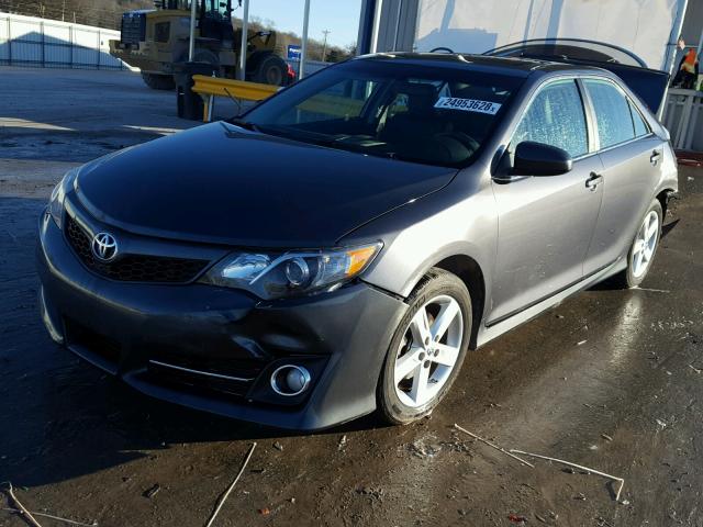 4T1BF1FK1DU223583 - 2013 TOYOTA CAMRY L GRAY photo 2