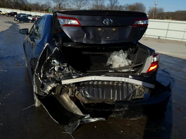 4T1BF1FK1DU223583 - 2013 TOYOTA CAMRY L GRAY photo 9