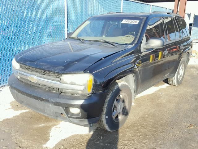 1GNDS13S822469964 - 2002 CHEVROLET TRAILBLAZE BLACK photo 2