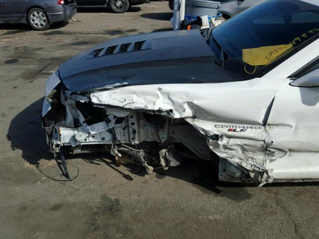 2G1FG1EW9F9180031 - 2015 CHEVROLET CAMARO SS WHITE photo 9