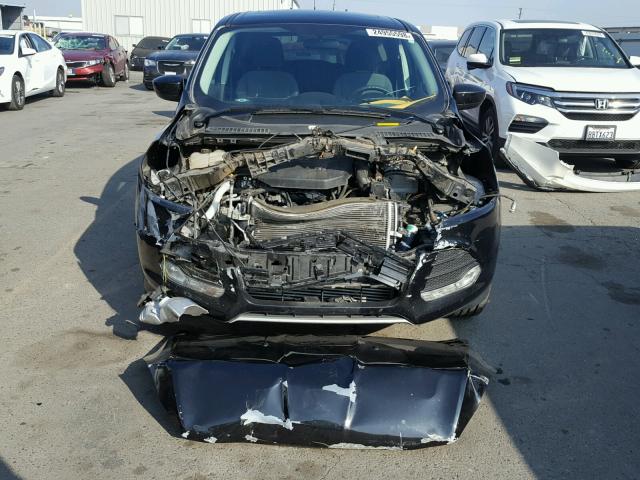 1FMCU0G90FUB32579 - 2015 FORD ESCAPE SE BLACK photo 9