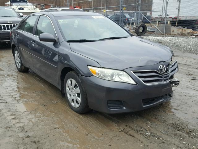 4T1BF3EK5BU613791 - 2011 TOYOTA CAMRY BASE GRAY photo 1