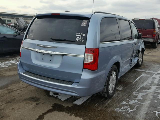 2C4RC1BG7DR811093 - 2013 CHRYSLER TOWN & COU BLUE photo 4