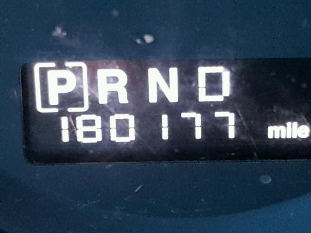 1J8HH48K79C519995 - 2009 JEEP COMMANDER GOLD photo 8