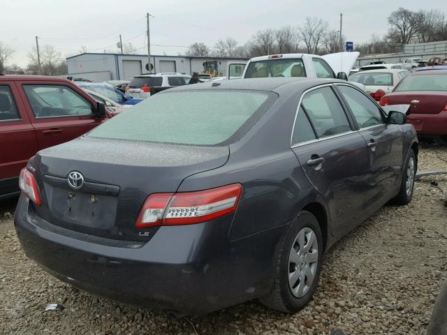 4T1BF3EK4BU649603 - 2011 TOYOTA CAMRY BASE GRAY photo 4