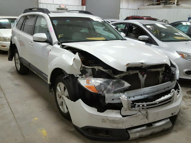 4S4BRCKC3C3216091 - 2012 SUBARU OUTBACK 2. WHITE photo 1