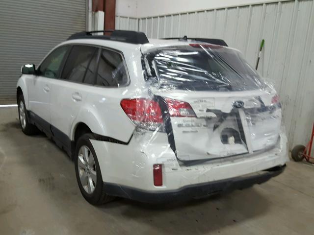 4S4BRCKC3C3216091 - 2012 SUBARU OUTBACK 2. WHITE photo 3