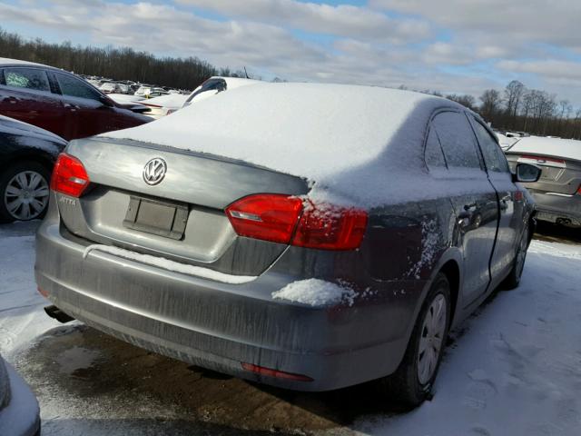 3VW1K7AJXEM383039 - 2014 VOLKSWAGEN JETTA BASE GRAY photo 4