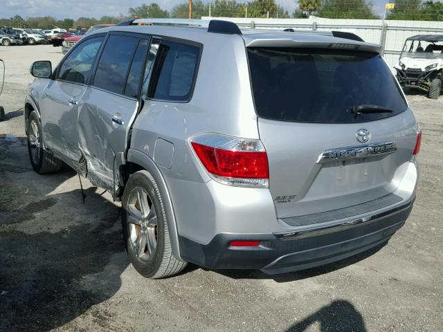 5TDYK3EH2CS067472 - 2012 TOYOTA HIGHLANDER SILVER photo 3