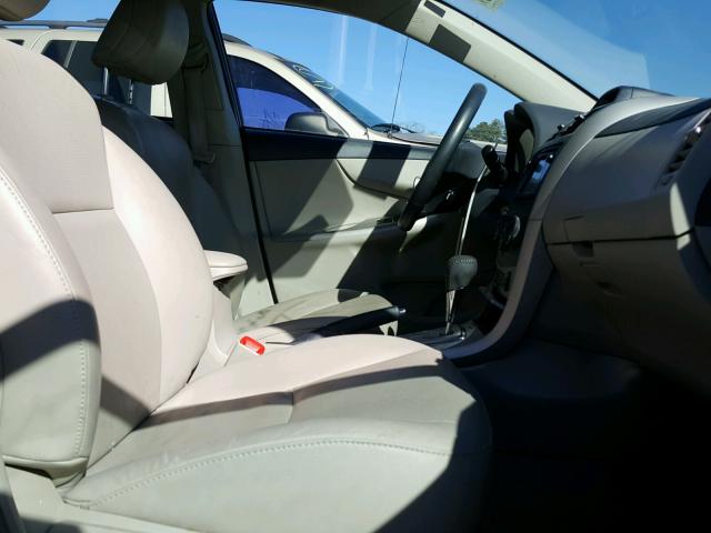 2T1BU4EE5DC081727 - 2013 TOYOTA COROLLA BA PURPLE photo 5