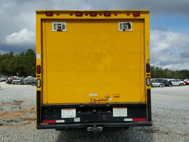 1GDJG31KX91901557 - 2009 GMC SAVANA CUT YELLOW photo 6