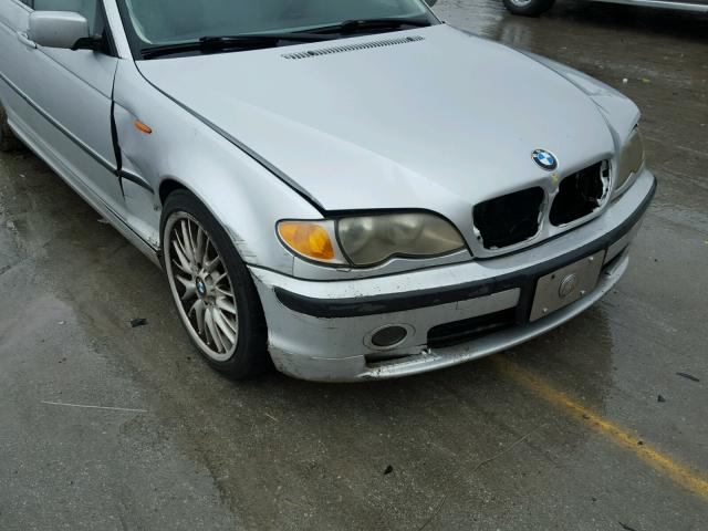 WBAEV53402KM21742 - 2002 BMW 330 I SILVER photo 9