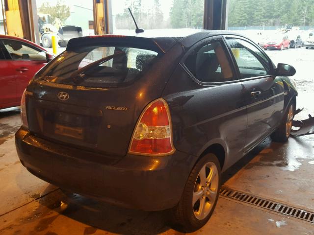 KMHCN36C78U079457 - 2008 HYUNDAI ACCENT SE GRAY photo 4