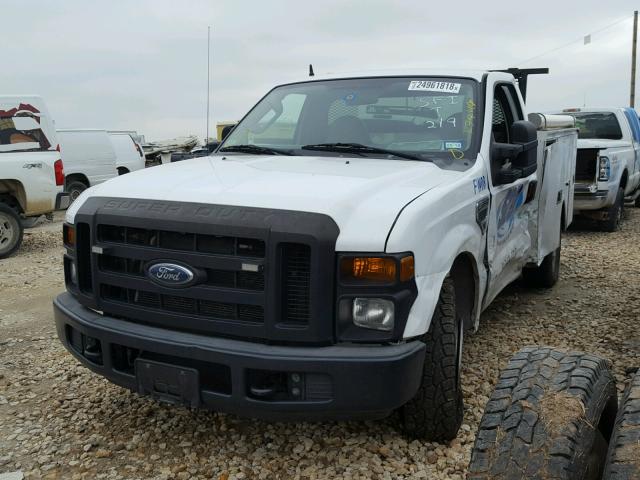 1FDNF20568ED26357 - 2008 FORD F250 SUPER WHITE photo 2