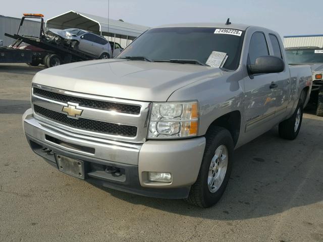 1GCEK29009Z117441 - 2009 CHEVROLET SILVERADO TAN photo 2