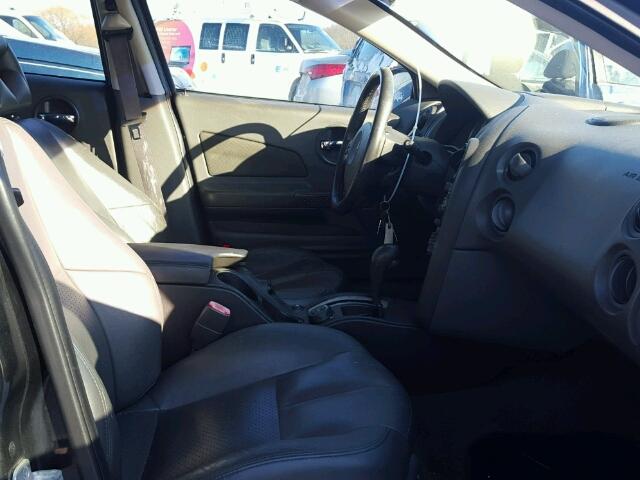 2G2WS522641109819 - 2004 PONTIAC GRAND PRIX BLACK photo 5