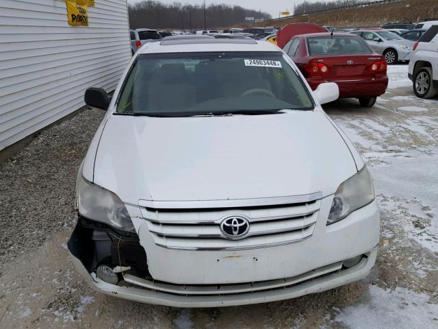 4T1BK36B27U231655 - 2007 TOYOTA AVALON XL WHITE photo 9