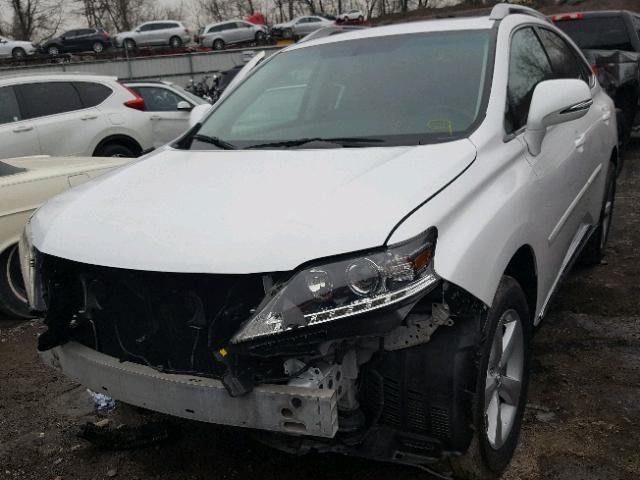 2T2ZK1BA0FC202585 - 2015 LEXUS RX 350 WHITE photo 2