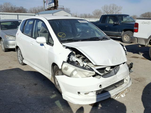 JHMGD38647S030354 - 2007 HONDA FIT S WHITE photo 1