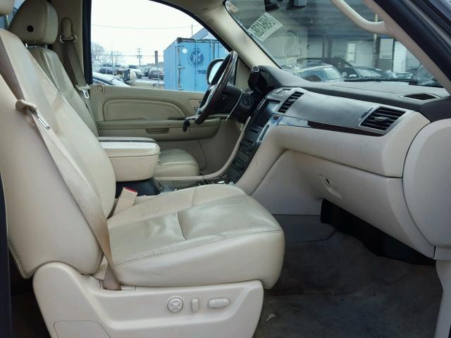 1GYFK66867R413836 - 2007 CADILLAC ESCALADE E BEIGE photo 5