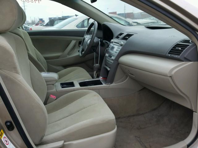 JTNBB46K273010052 - 2007 TOYOTA CAMRY NEW TAN photo 5