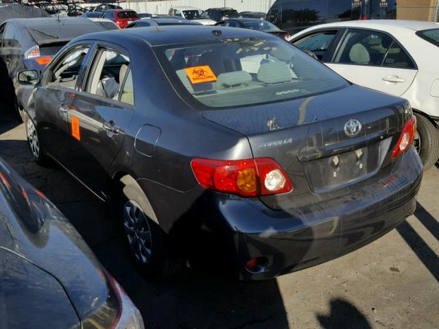 1NXBU4EEXAZ365607 - 2010 TOYOTA COROLLA BA GRAY photo 3