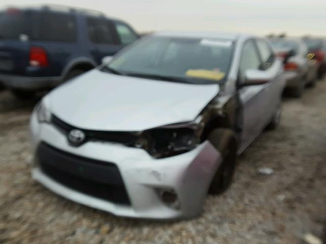 5YFBURHE8FP303205 - 2015 TOYOTA COROLLA L SILVER photo 2