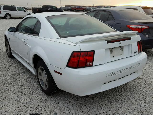 1FAFP404XYF272604 - 2000 FORD MUSTANG WHITE photo 3