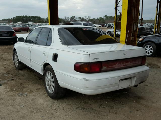 4T1SK12E1RU441185 - 1994 TOYOTA CAMRY LE WHITE photo 3