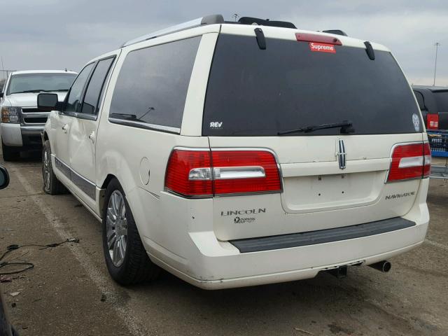 5LMFL28527LJ10790 - 2007 LINCOLN NAVIGATOR WHITE photo 3