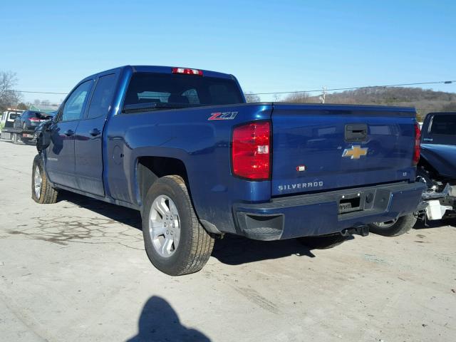 1GCVKREC2HZ121532 - 2017 CHEVROLET SILVERADO BLUE photo 3