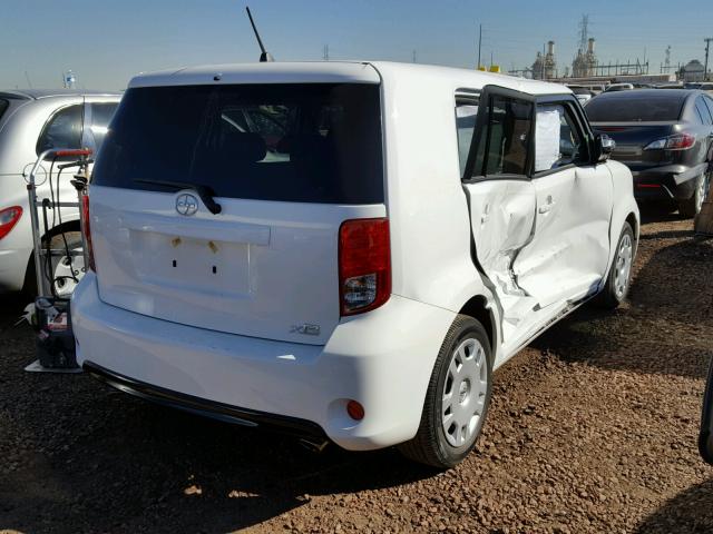 JTLZE4FE6EJ066500 - 2014 TOYOTA SCION XB 白色 照片 4